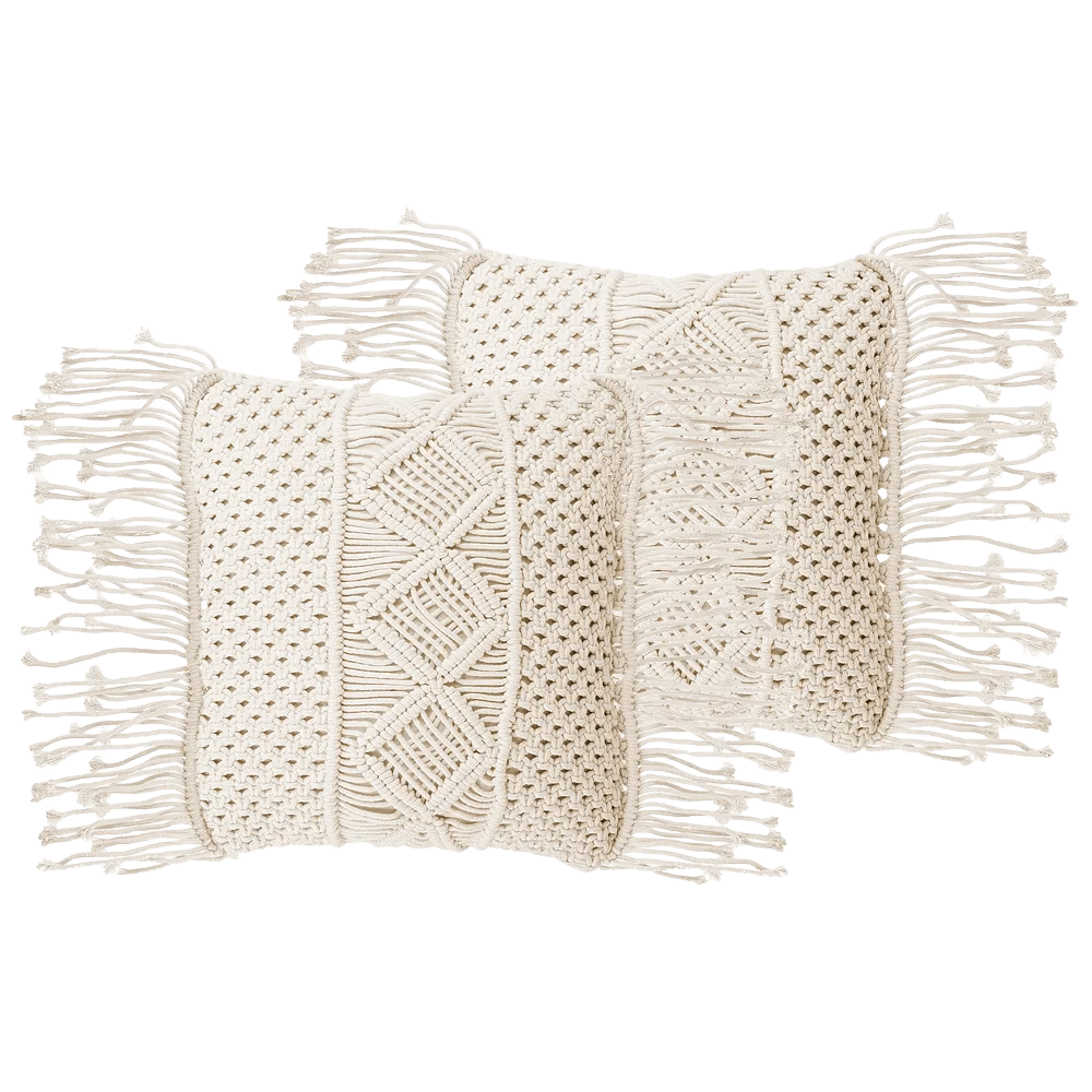 Valgete patjade komplekt